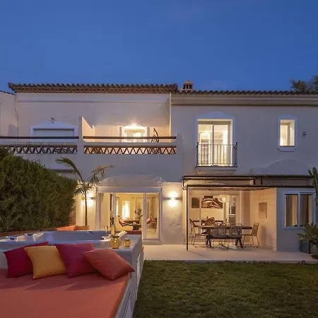 Lovely House Near The * אסטפונה